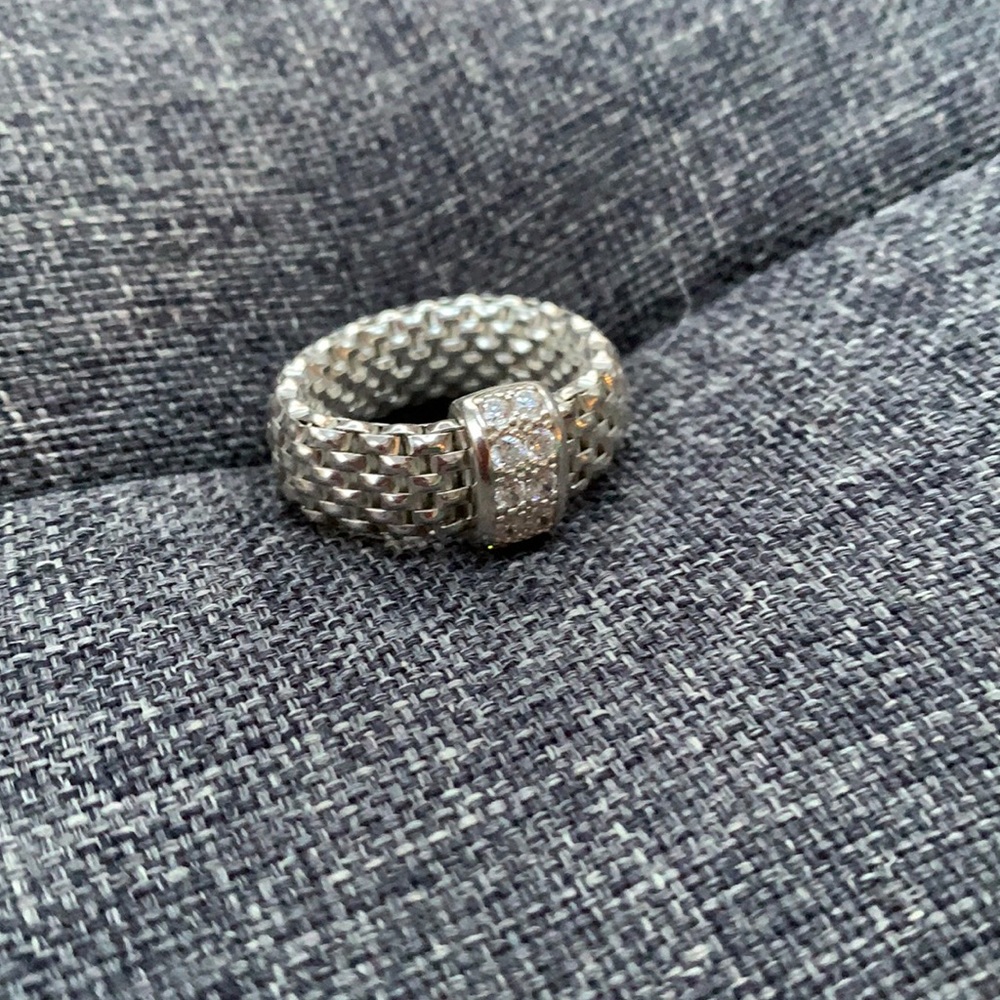 Italia Stretch Ring - size 7-9